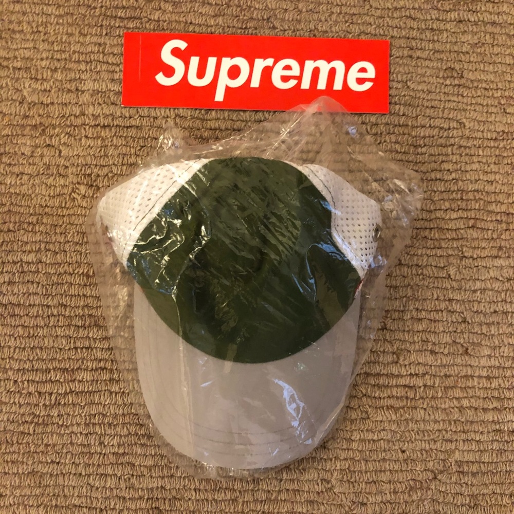 Supreme Hat